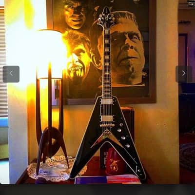 2015 Epiphone Brent Hinds Flying V – Black & Gold - Pre-Production Mistake Prototype. Believed to have been handled by Brent Himself image 9