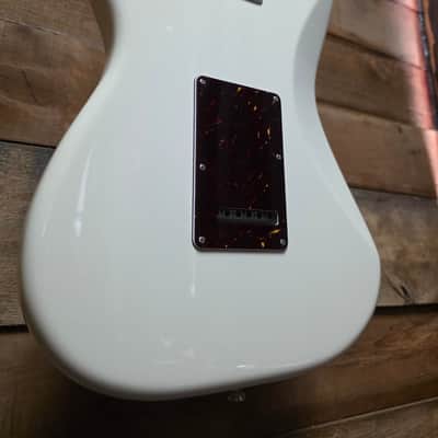 2025 Fender American Professional II Stratocaster® (Pre-Owned) - Olympic White w/ Hard Case image 19