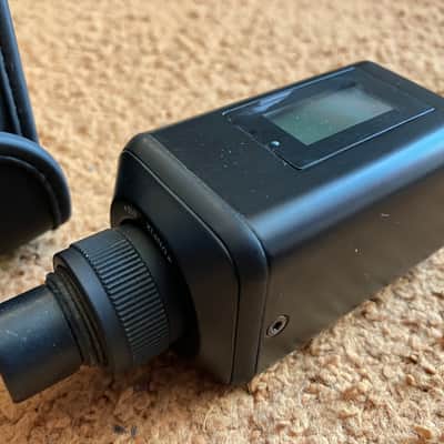 Sennheiser SKP 500 G4 Plug-On Wireless Transmitter (Freq.Range: Bw 626-698 MHz) image 3