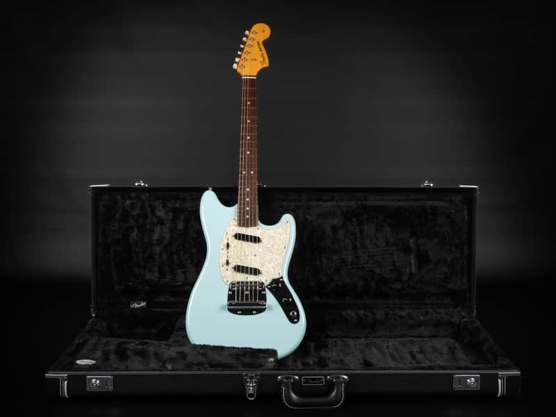 2004 Fender CIJ MG-66 Mustang Reissue | Japan MIJ Vintage 1966 Shortscale 3.4kg Collector Condition | Case