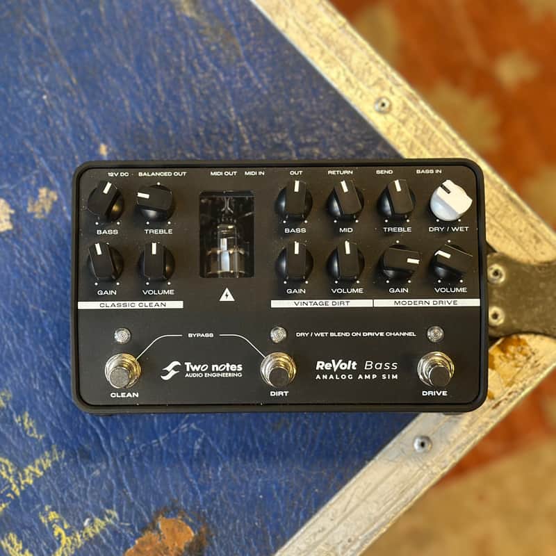 Two Notes Revolt Bass