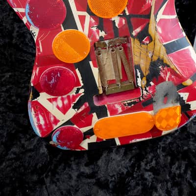 Fender Custom Shop Eddie Van Halen Signature Frankenstein 2007 - Red/White/Black image 5