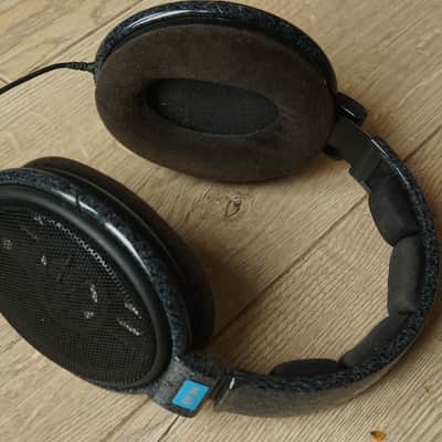 Sennheiser HD 600 Professional Headphones 2010s - Black image 2