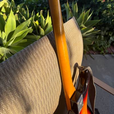 Fender Custom shop 1961 Reissue Stratocaster 2016 - sunburst image 7