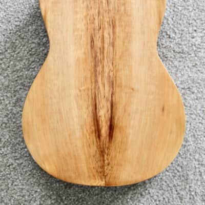 Big Island Ukulele Co. Solid Golden Koa Soprano KT-SPS W/ Carrying Case image 6