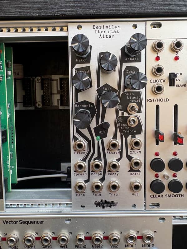 Noise Engineering Basimilus Iteritas Alter