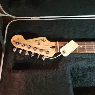 Fender  strat player 11 coral  red Mexico made image 2
