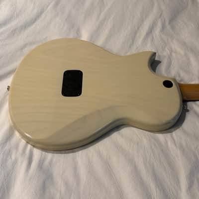 2007 Taylor SB1 Classic - Made in USA - Aged Translucent White - Free Pro Setup - Weighs only 7.5 lbs image 8
