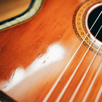 1970s Ryoji Matsuoka M40 – Handcrafted in Japan| Solid Top | Low Action | Hard Case  | Vintage Classical Tone image 10