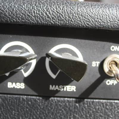 PRS Sweet 16 16-Watt 1x12" Guitar Combo White Front image 3