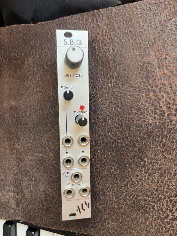 ALM/Busy Circuits ALM006 S.B.G. Effects Pedal Adapter Eurorack Synth Module 2020 - Present - Silver image 1