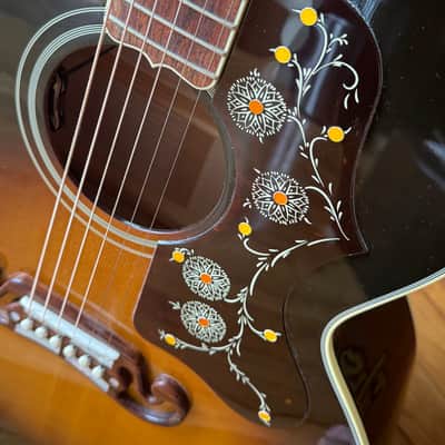 Gibson SJ-200 / J-200 Original — Vintage Sunburst — Made in USA — Original Hard Case image 6