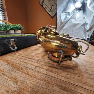 Conn EARLY 1920'S CURVED SOPRANO SAXOPHONE image 9