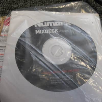 Numark MixDeck 2-Channel Universal DJ System (w/cables, software) image 10