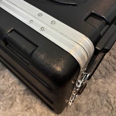 Gator GR-8L Standard 8U 19" Rack Case 2010s - Black image 9