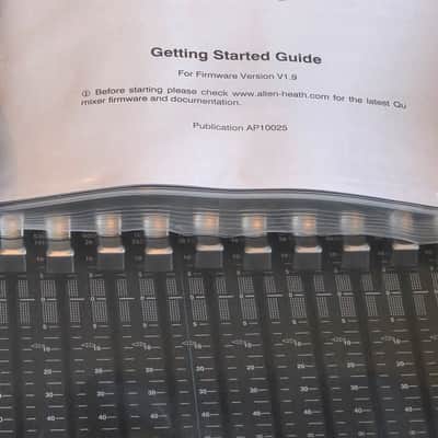 Allen & Heath QU-24 24-Channel Digital Mixer 2014 - Present - Black image 3