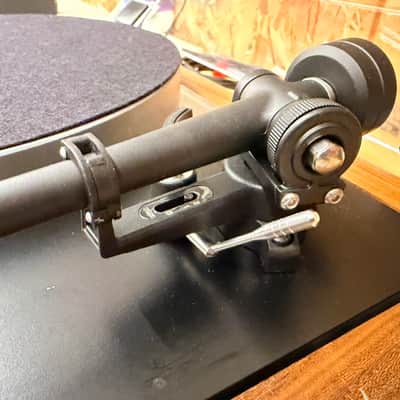 Early-production Linn LP12, serial #001203, professionally upgraded over its life with later Linn components, currently fitted with Lingo 4 power supply and Rega RB330 tonearm image 4
