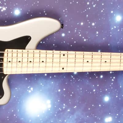 Made in NYC - 2019 Inca Silver L.e.H. Offset 5 String Bass Guitar image 9