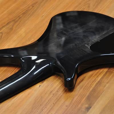 Vigier Passion 6 Series III Trans Black image 12