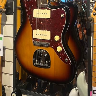 Fender Classic Player Jazzmaster Special 2015 -Sunburst image 2