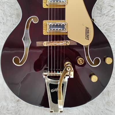 Mint Gretsch G5422TG Classic Electromatic Hollow-Body Guitar w/Bigsby, Walnut Stain image 3