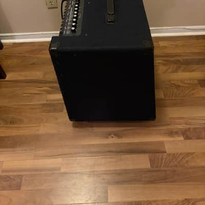 Roland KC-600 4-Channel 200-Watt 1x15" Keyboard Combo 2017 - Present - Black image 3