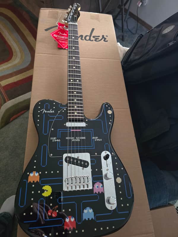 Fender Limited Edition Pac- Man  Player II Telecaster 2026 - Black with Pac-Man graphic