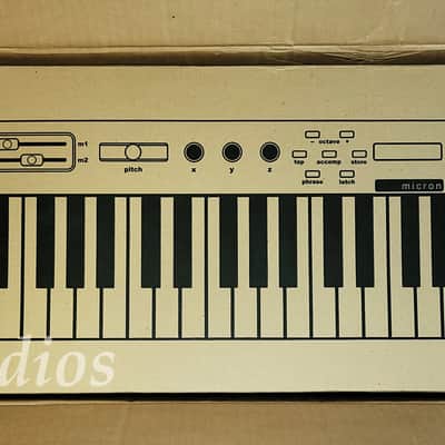Alesis Micron 2000s - Silver image 12