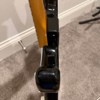 Fender Standard Stratocaster with Maple Fretboard 1998 - 2005 - Brown Sunburst image 9