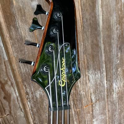 Epiphone Thunderbird IV in Vintage Sunburst image 5