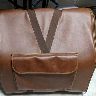 Victoria Poeta Double Chamber Accordion image 14