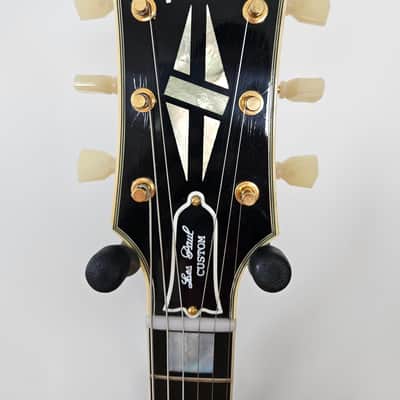 Gibson Custom 1957 Les Paul Custom Reissue 3-Pickup Bigsby, Light Aged, Ebony image 4