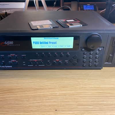 E-MU Systems E6400 Emulator  64-Voice Sampler output expanded image 2