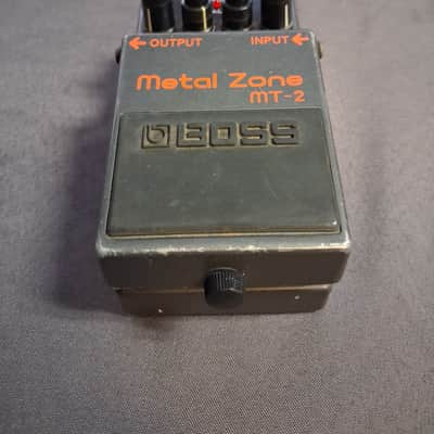 Boss MT-2 Metal Zone Guitar Pedal *** FREE SHIPPING *** image 2