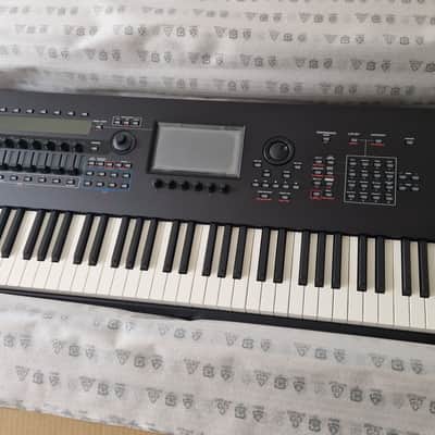 Yamaha YAMAHA MONTAGE M8x [26.08.2024] - schwarz