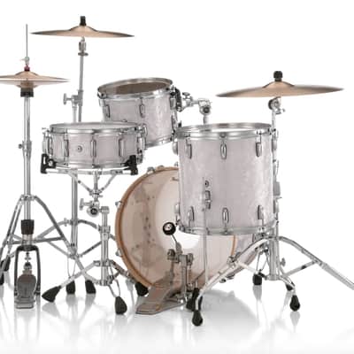 Pearl Professional Series 3 Piece Shell Pack - 20" Bass Drum WHITE MARINE PEARL image 7