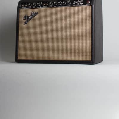 Fender Deluxe 2-Channel 20-Watt 1x12" Guitar Combo 1963 - 1966 - Black Panel image 3