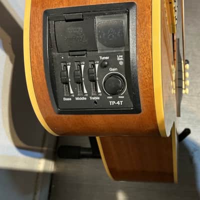 Takamine EGB2S 2000 - Gloss image 3