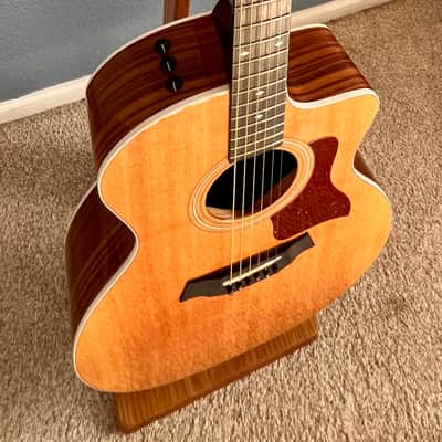 Taylor 214ce DLX 2014 - Present - Natural image 9