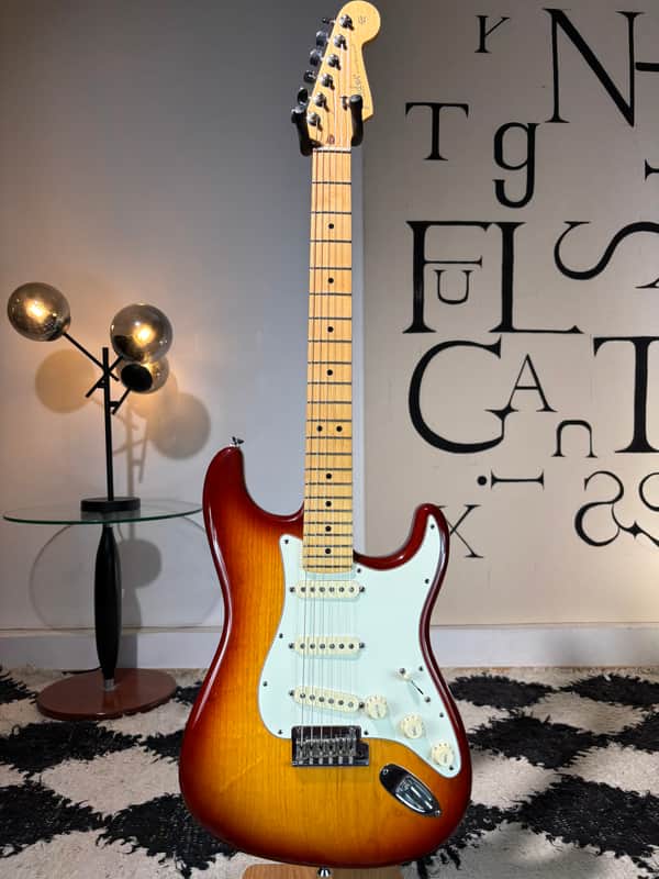 Fender American Standard Stratocaster with Maple Fretboard 2012 ASH 7.4lb image 1