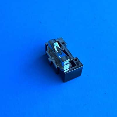 Williams Legato Digital Piano Keyboard Part: Chrome Push Button Cover Cap image 4