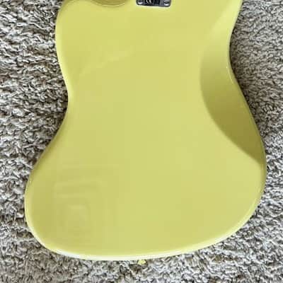 Mint Fender Player II Jaguar Electric guitar, Rosewood Fingerboard, Hialeah Yellow image 2