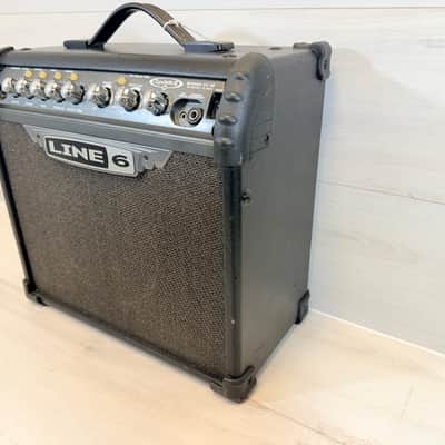 Line 6 Spider III 15 15-Watt Modeling Guitar Amplifier w/ Built-In Effects & Headphone Output 2006-2010 image 5
