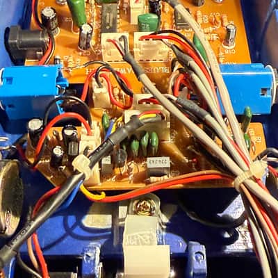Snarling Dogs Blues Bawls Wah 2000s - Blue image 15