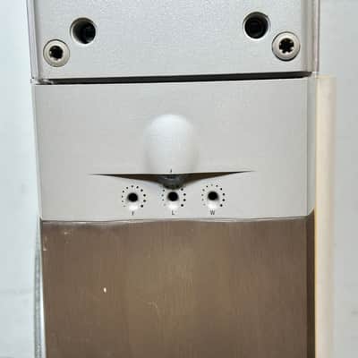 Infinity Prelude MTS Powered Tower Speaker Pair image 3