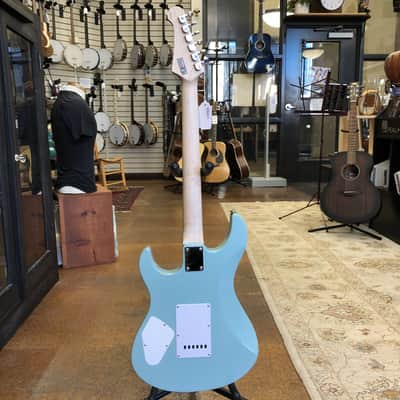 Yamaha Pacifica PAC112V Solid Body Electric Guitar Sonic Blue image 6