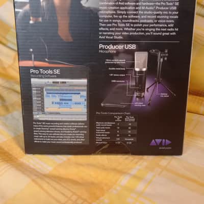 Avid Complete Vocal Studio with M-Audio USB Microphone and Pro Tools SE Recording Software image 4