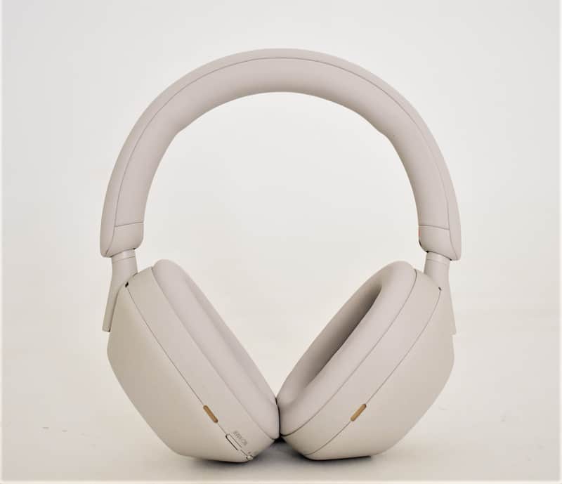 Sony WH-1000XM5 Wireless Noise-Canceling Over-the-Ear Headphones - Silver image 1