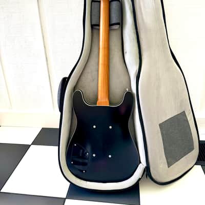 Serek Midwestern Danelectro Longhorn Style 4 String Bass image 16