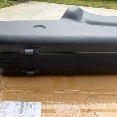 Contoured Baritone Sax case with wheels - Jinyin JYBS-SJB10 image 6